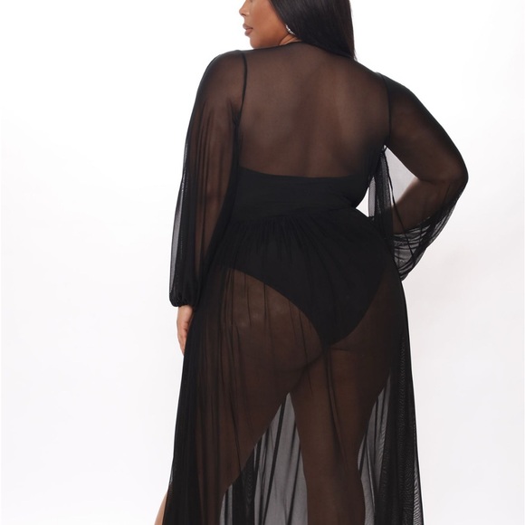Fashion Nova. Mesh Maxi Dress - Picture 2 of 4
